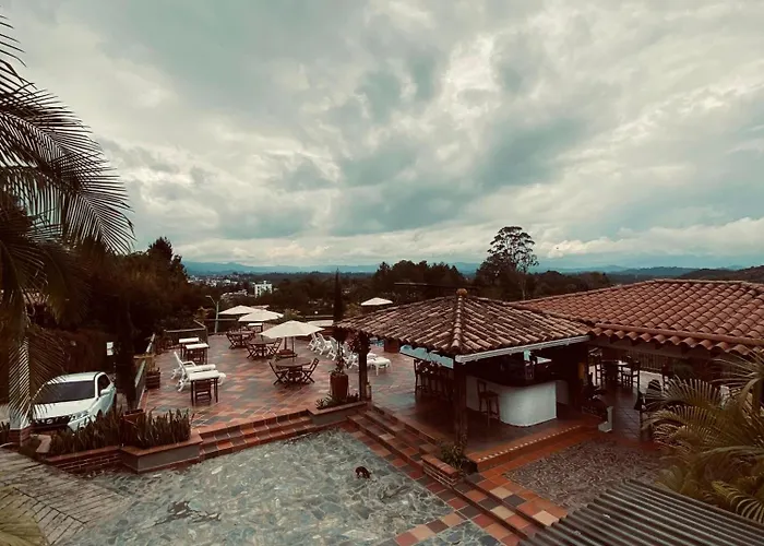 Hotel Estaciones Guatapé